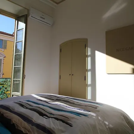 Garibaldi Hotel apartamentowy Nicea