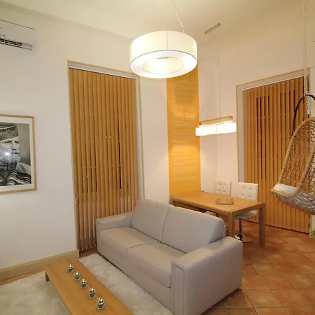 Garibaldi 4* Nizza