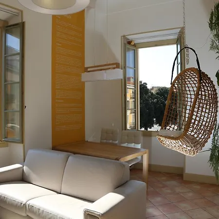 Garibaldi Apart Otel 4*