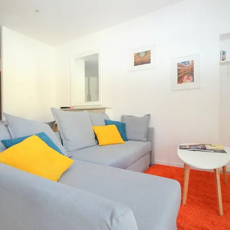 Garibaldi Aparthotel